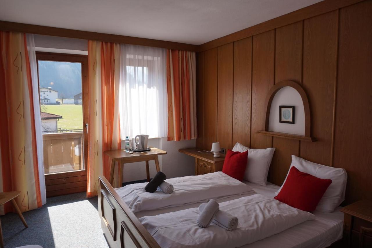 Hotel Untermetzger Zell am Ziller Zewnętrze zdjęcie